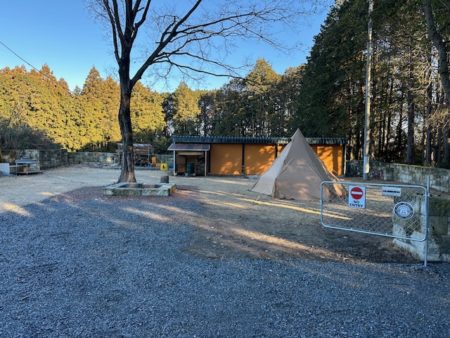 キャンプ場