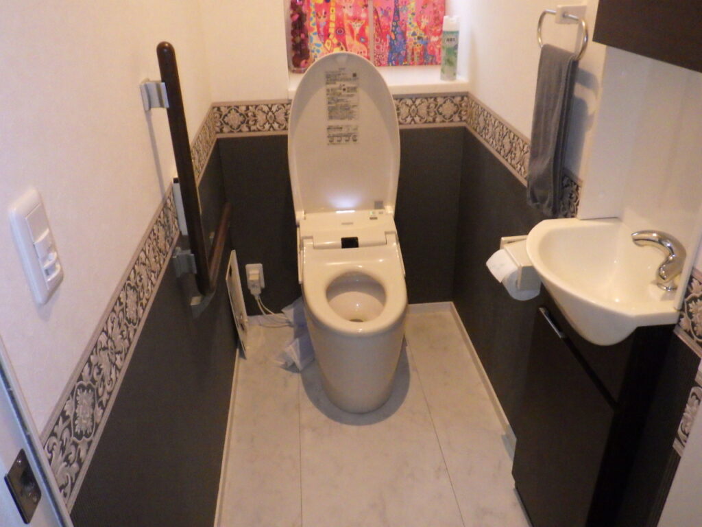 大田原市のトイレ施工前 全景