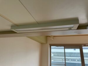 キッチン手元灯交換後