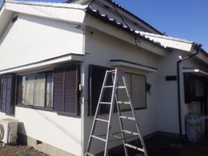 既存の竪樋取外し完了