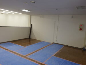 間仕切り壁の解体完了 