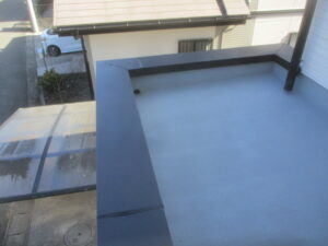 宇都宮市 ベランダ笠木交換 防水トップコート施工後