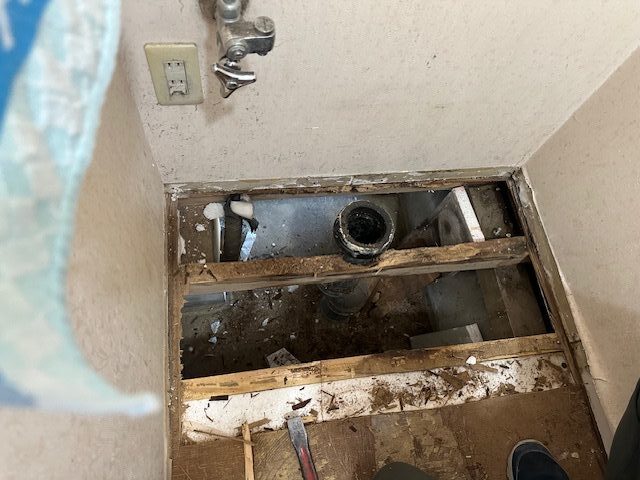 施工中:解体~腐食箇所撤去