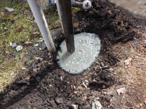 セメント入れ完了になります。