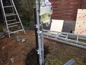 ガス管支持固定完了になります。