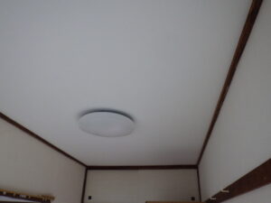 クロス貼り完了