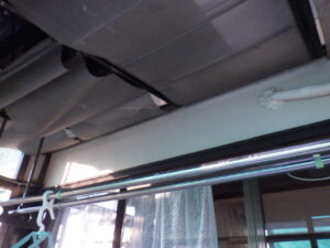 上塗り塗装完了になります。