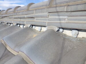 コーキング剥がし完了になります。