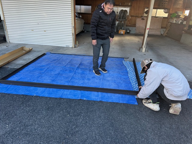 ② 枠の仮組・寸法確認