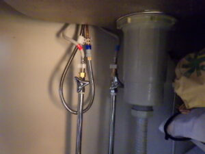 水栓の取り付け完了になります。