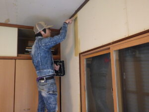 パテを行っている様子になります。