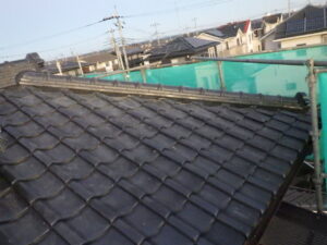 東面 隅棟漆喰完了