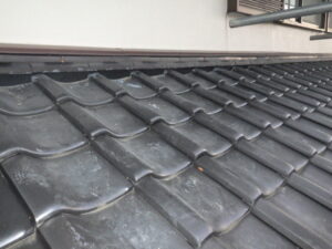 北面　漆喰完了。