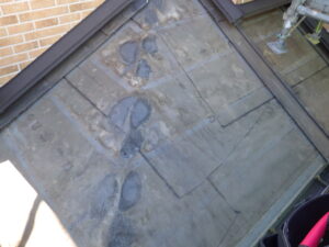 瓦の解体完了になります。