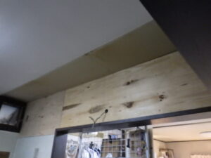 下地取り付け完了になります。