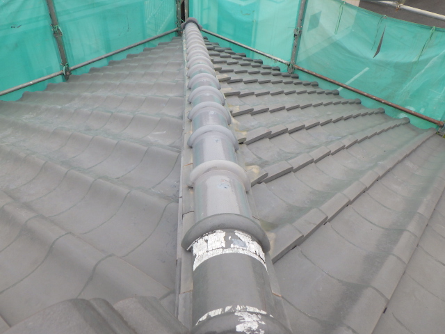 屋根修繕（棟のゆがみ・ズレ）の施工写真