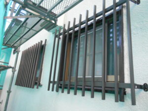 面格子取付け完了。