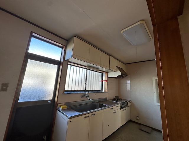 キッチン施工前