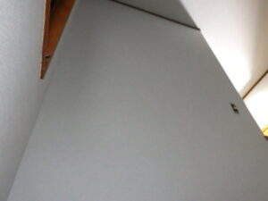 クロス貼り替え完了になります。