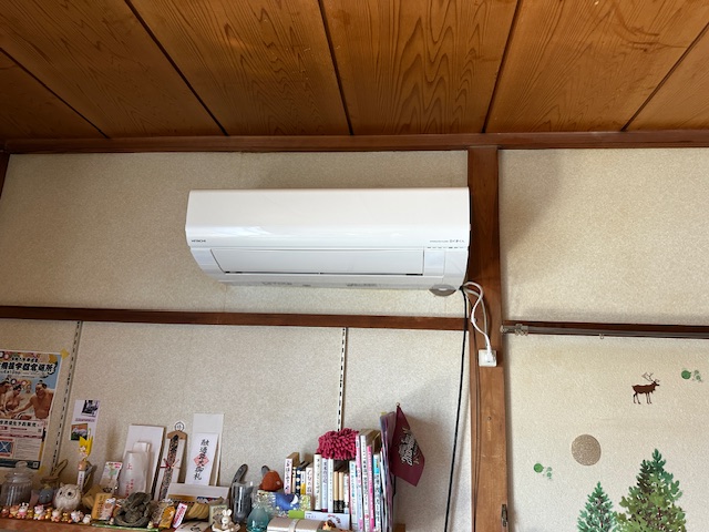 宇都宮市のエアコン配線移設前
