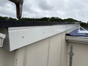 破風板の取り付け完了になります。