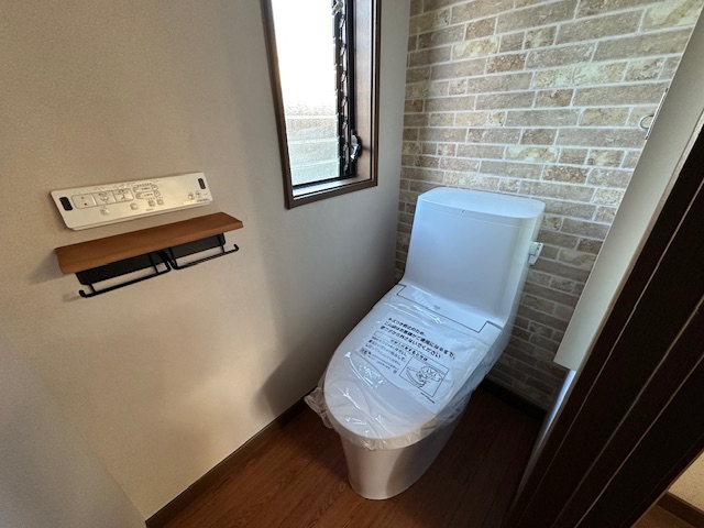 さくら市 トイレリフォーム 施工後 LIXIL一体型トイレLV