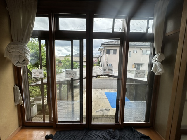 宇都宮市 LIXILインプラス 掃き出し窓施工後