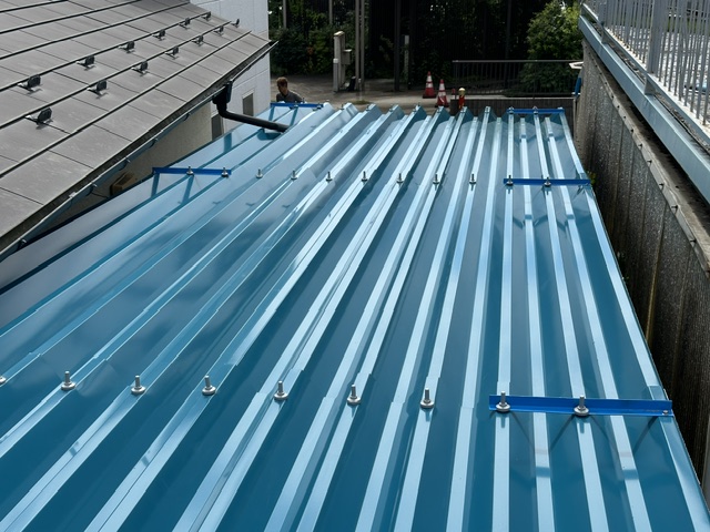 宇都宮市細谷町 折板屋根交換工事 完工