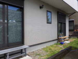 物置移設作業に移ります。