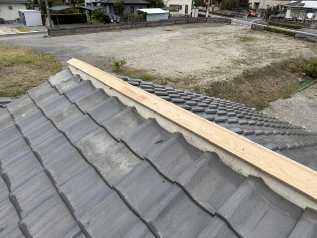 宇都宮市中岡本町 棟板金修理 貫板交換完了