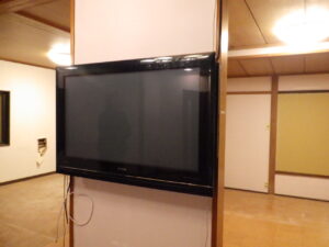 TVの撤去前になります。